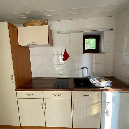 Ferienwohnungen Auf Ruegen Bei Schramm & Rolinski * Lietzow