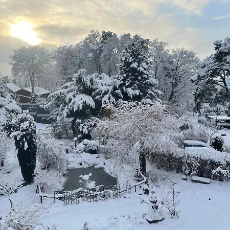 Ferienwohnungen Auf Ruegen Bei Schramm & Rolinski 아파트 Lietzow