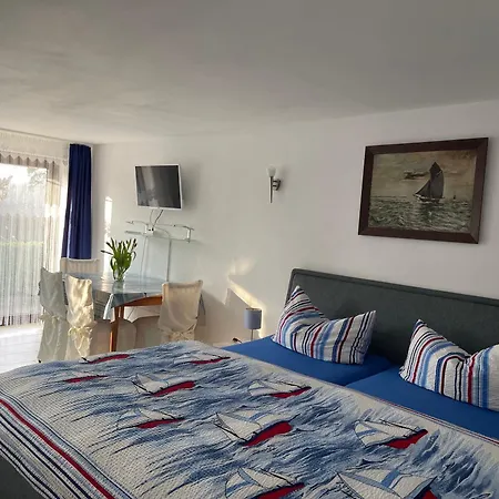 Ferienwohnungen Auf Ruegen Bei Schramm & Rolinski Lietzow