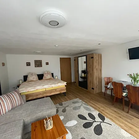 Schramm & Rolinski Apartment Lietzow