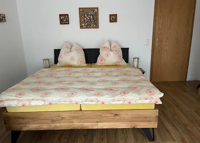 Ferienwohnungen Auf Ruegen Bei Schramm & Rolinski * Lietzow